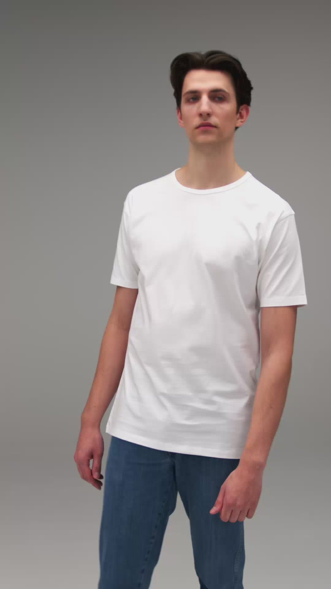 Produktvideo - TALLFITS - Weißes T-Shirt für lange Herren